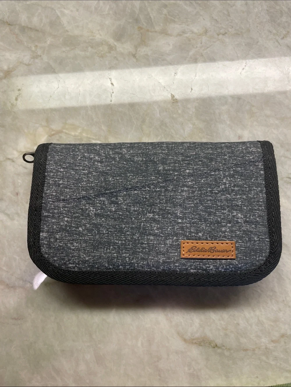 Eddie Bauer Men's Gray Crossbody Messenger Bag - Adjustable Strap + zipper walle